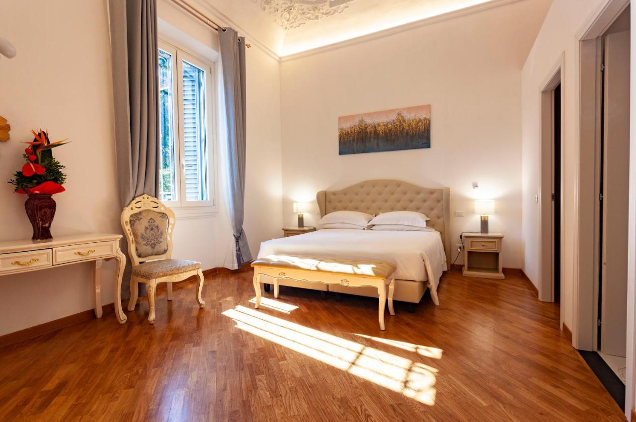Villa Royal B&B ฟลอเรนซ์ ภายนอก รูปภาพ